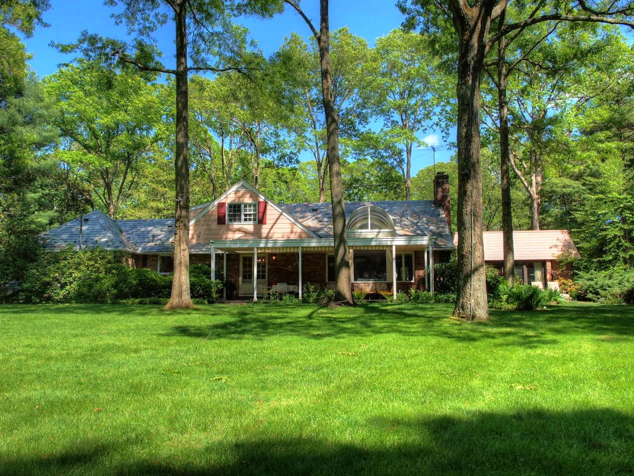 Back of House2.jpg